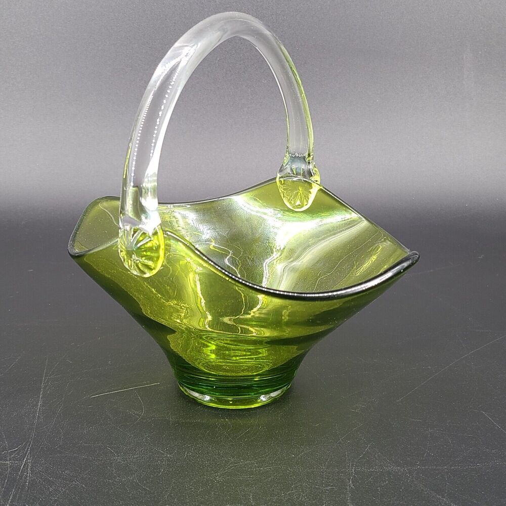Viking‎ Epic Green Glass Basket Clear Applied Handle